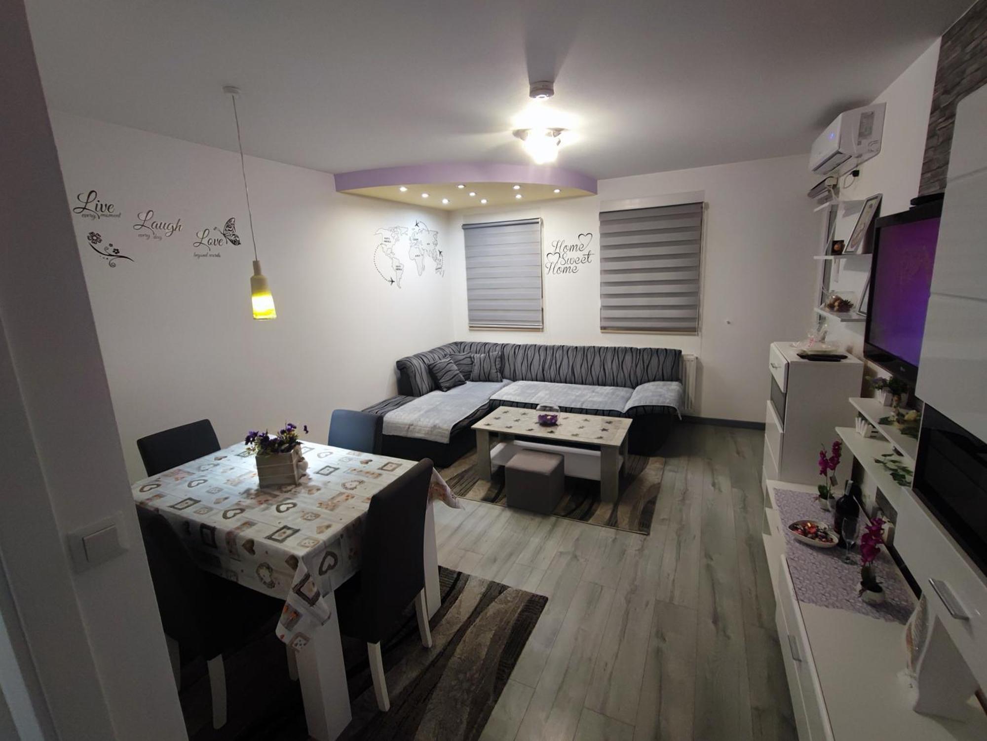 Stan Na Dan Apartman Krisfil Prnjavor ภายนอก รูปภาพ